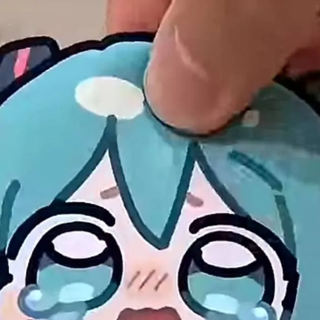 chat with ai character: Chibi baby miku