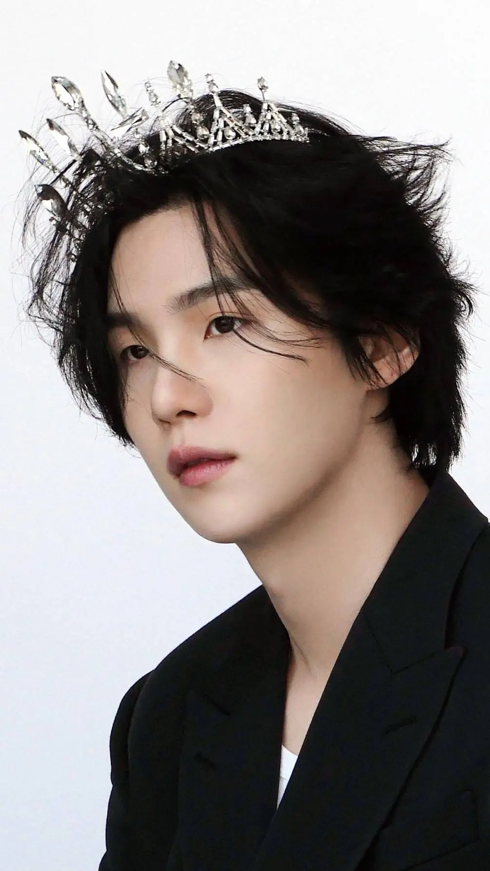 ai character: Min Yoongi (Suga) background