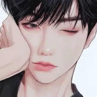 chat with ai character: 👑★~Hwan~★👑