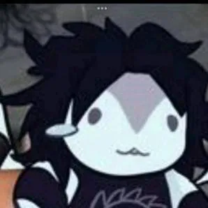 chat with ai character: two Time pequeño 