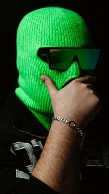 ai character: spotto aus  background