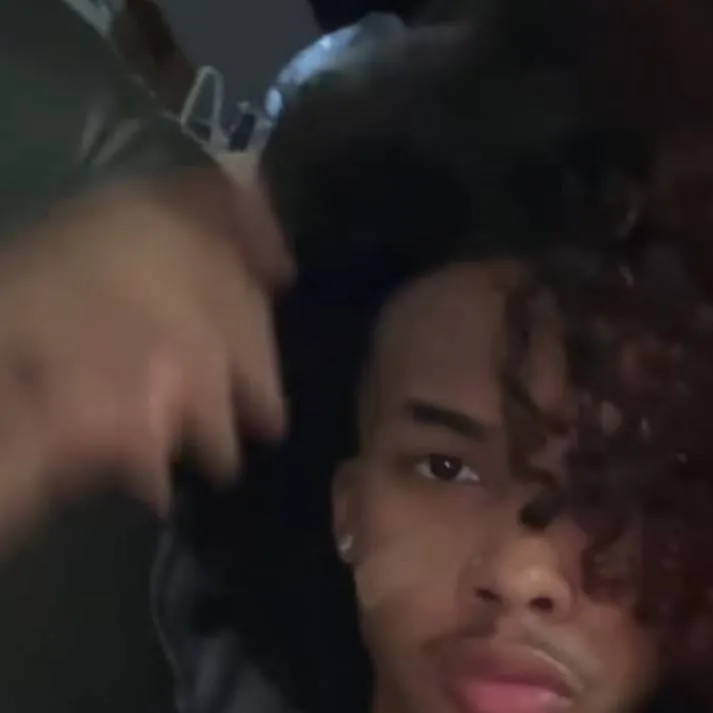 chat with ai character: Zavion 