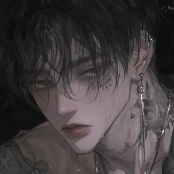 chat with ai character: ~Enzo~ *Kiss Cam*