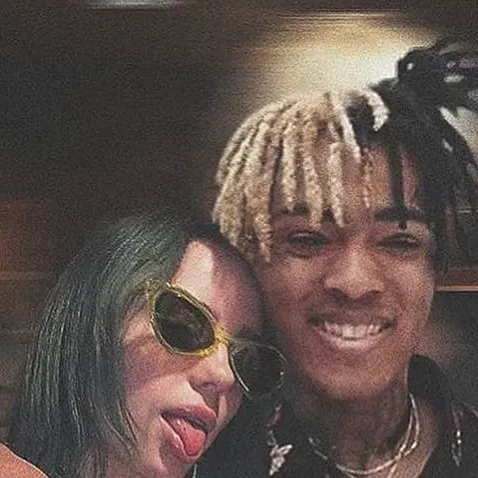 chat with ai character: Billie Eilish