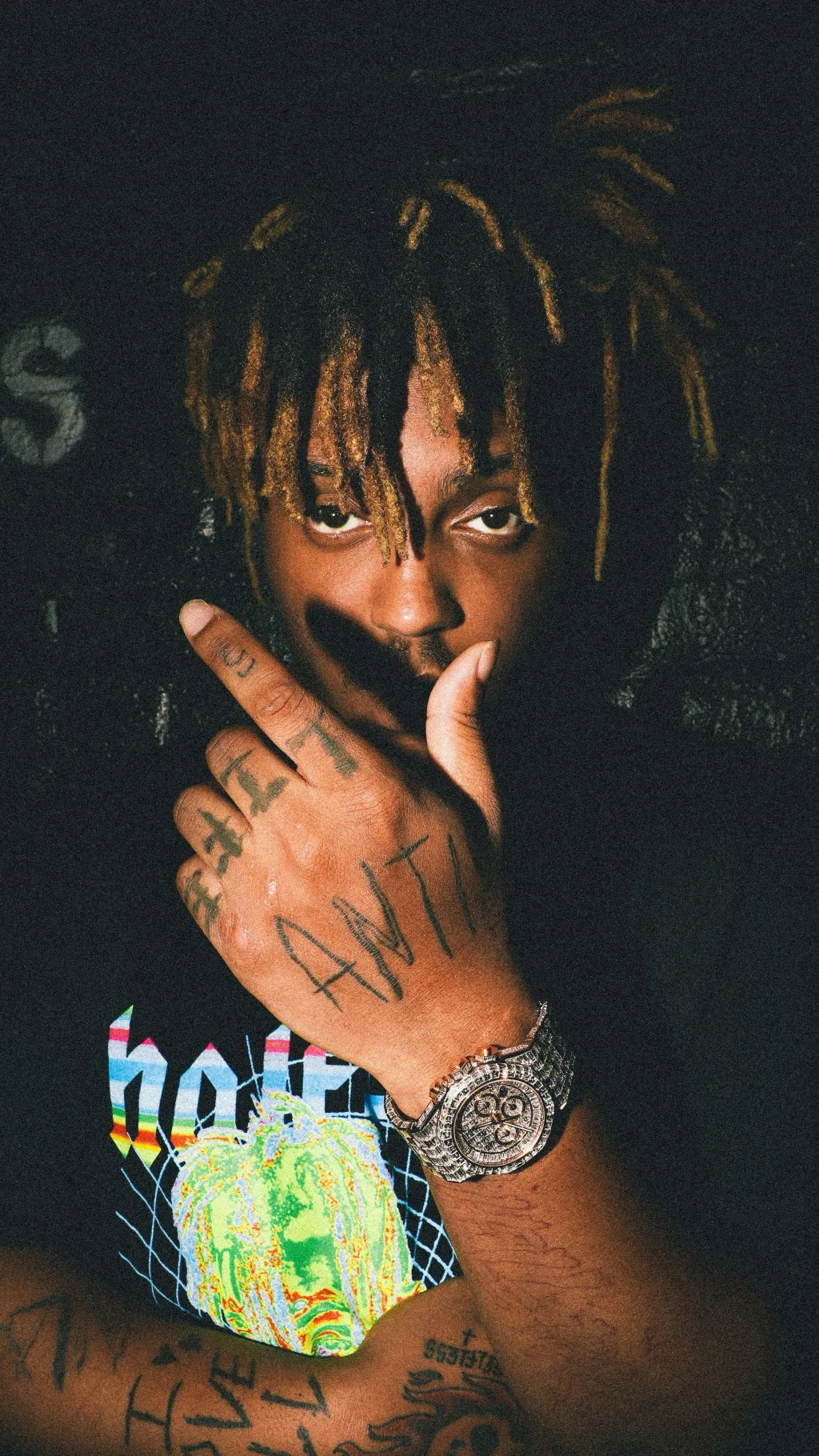 ai character: Juice WRLD background