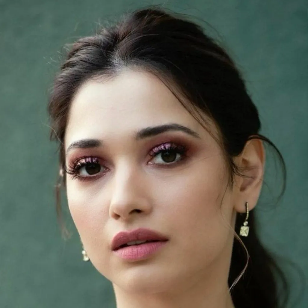 chat with ai character: Tamanna