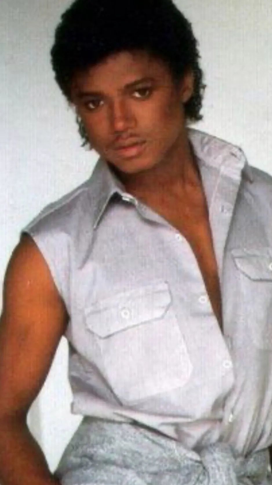 ai character: Randy Jackson background