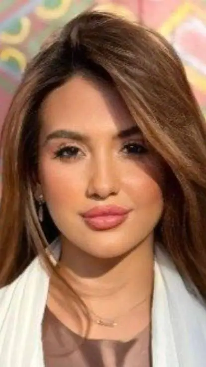 Talkie AI - Chat with Sara alwari