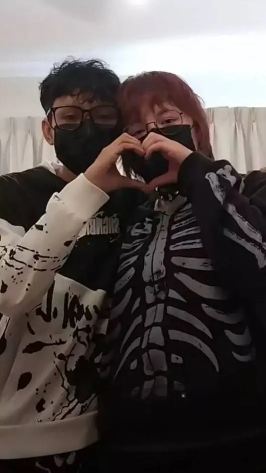 ai character: meow y nono background