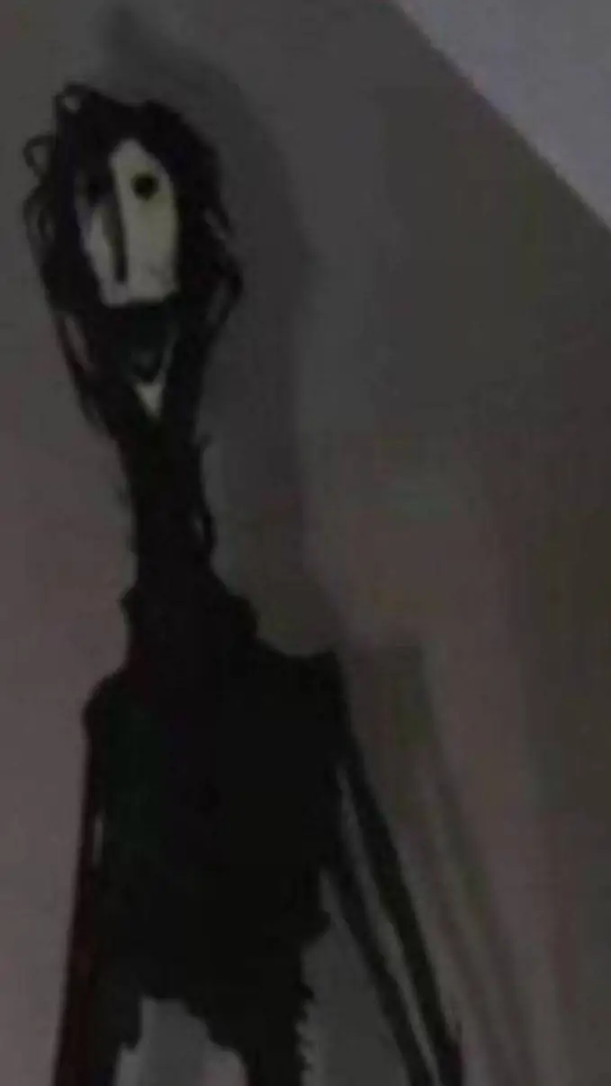 ai character: the locust part 2 background