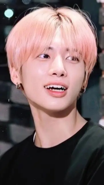 ai character: Taehyun background