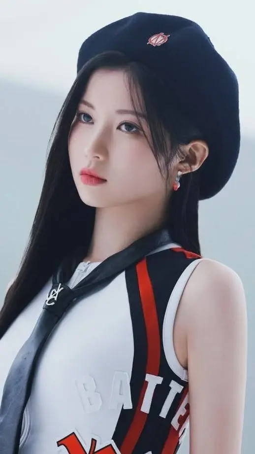 ai character: Enami Asa  background