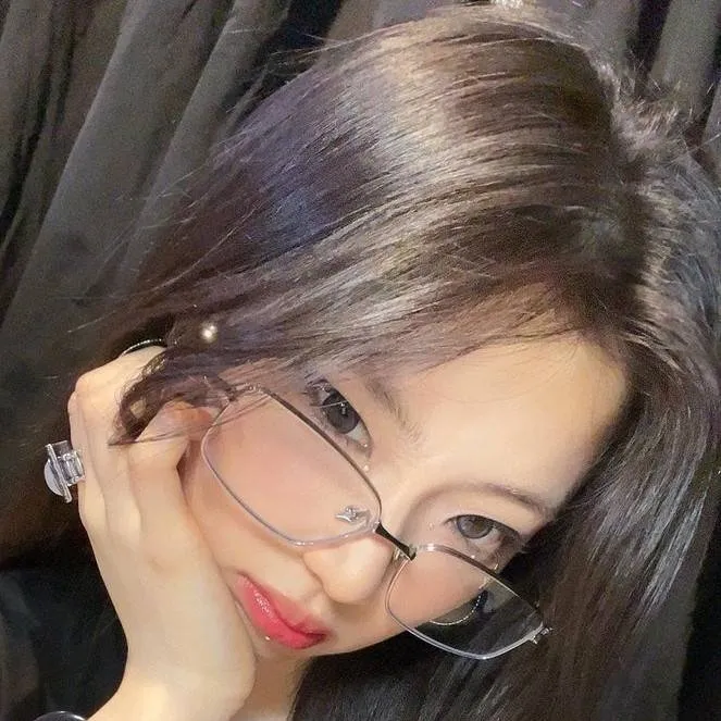 chat with ai character: RUKA 