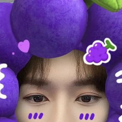 chat with ai character: ~LEE KNOW!~ 