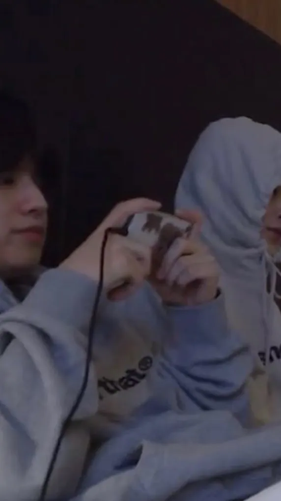 ai character: Straykids adoption background