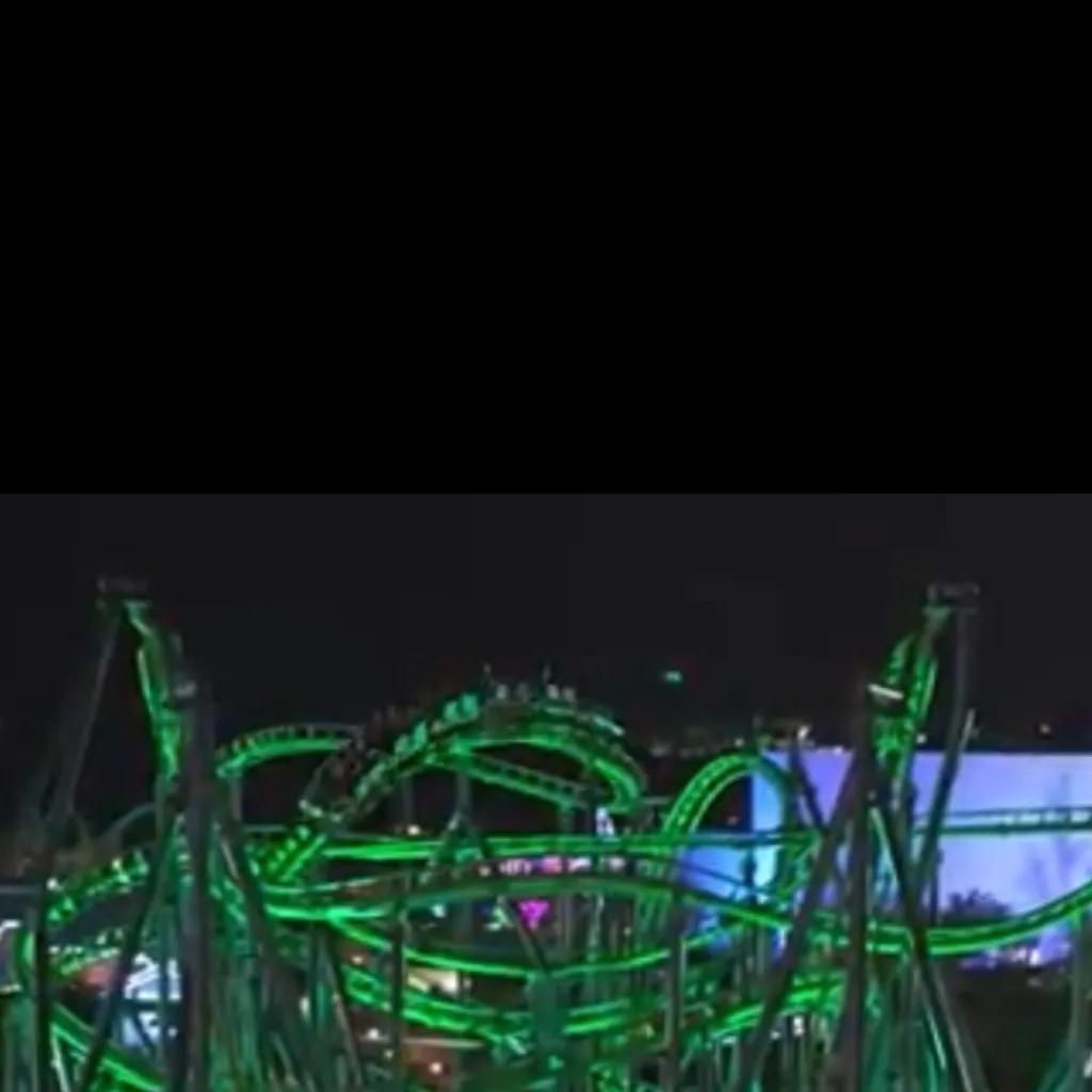 chat with ai character: Postergiest coaste