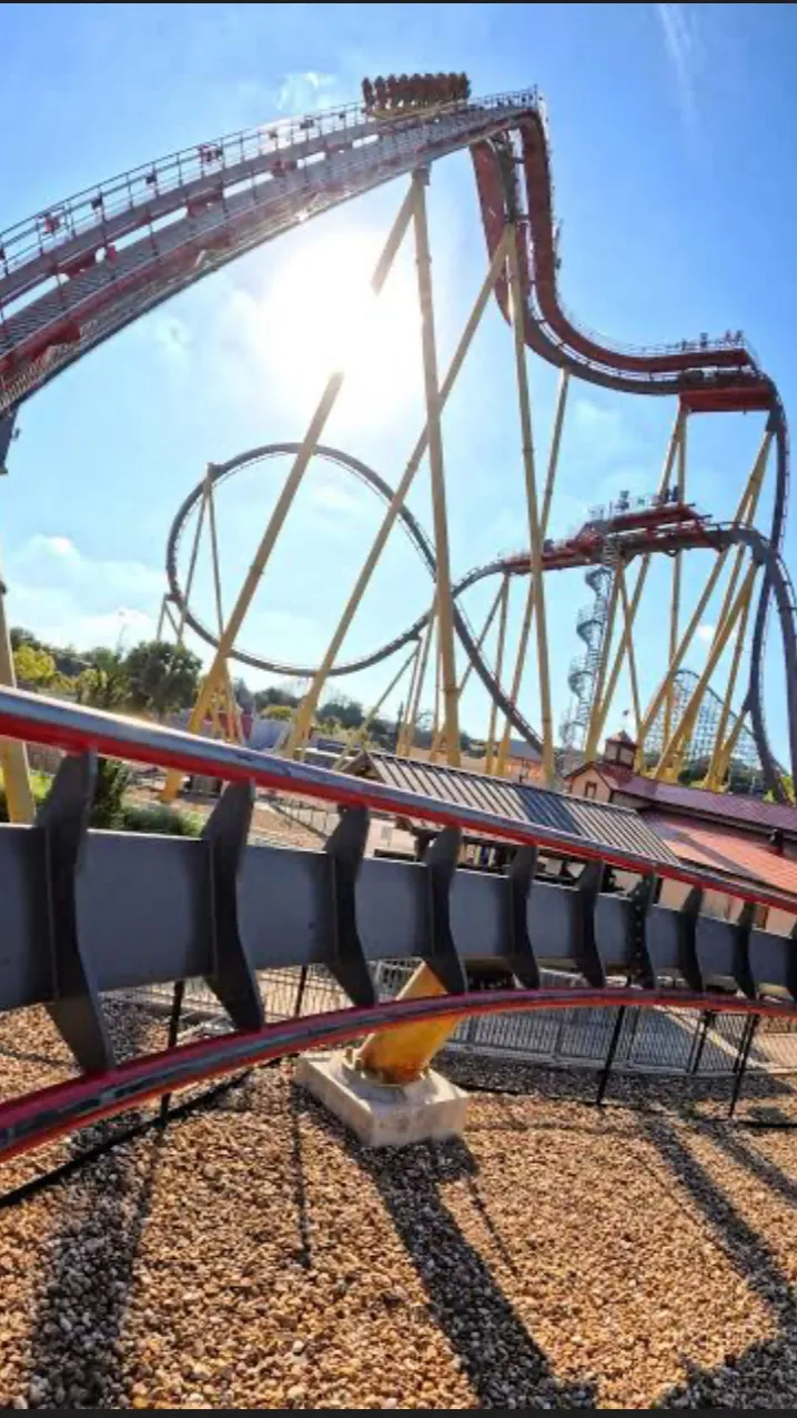 ai character: Cliffhanger again background