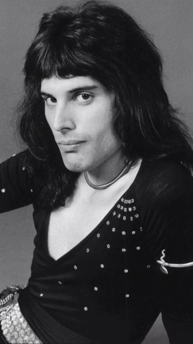 ai character: FREDDIE MERCURY  background