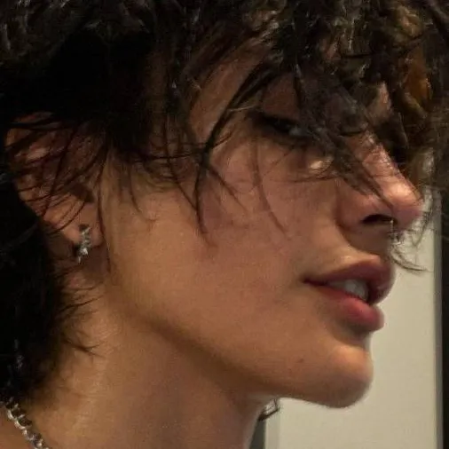 chat with ai character: MJ 