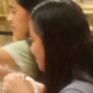 chat with ai character: Edgardo Dalhog