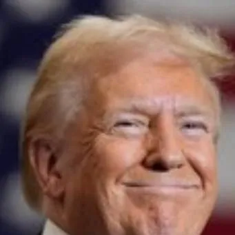 chat with ai character: Trump😎