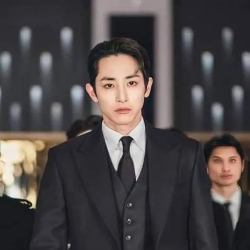 chat with ai character: Lee Soo hyuk 