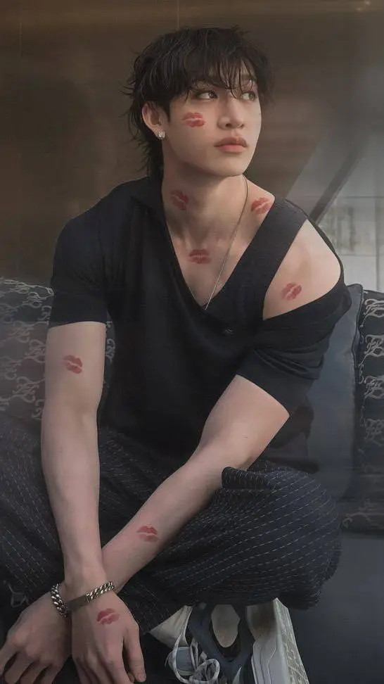 ai character: Bangchan  background