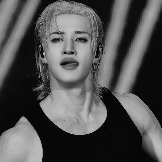 chat with ai character: Bangchan 