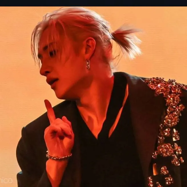 chat with ai character: Bangchan 