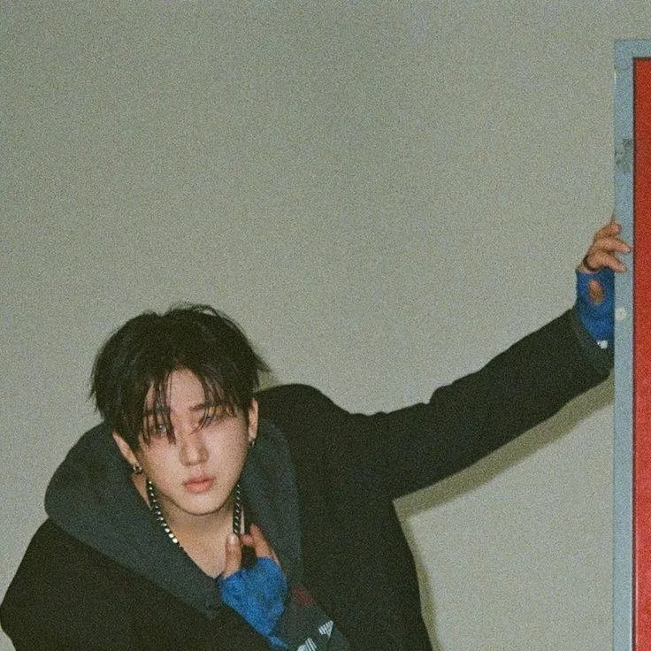 chat with ai character: Changbin 