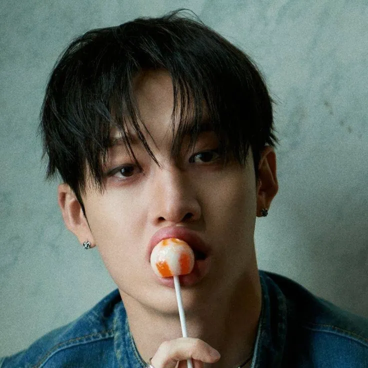 chat with ai character: Bangchan 