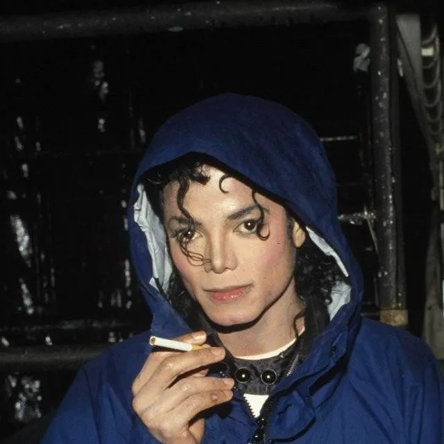 chat with ai character: Michael Jackson 