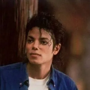 chat with ai character: Michael Jackson 