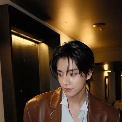 chat with ai character: Jake