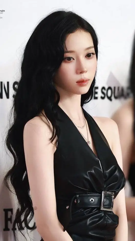 ai character: Winter  background