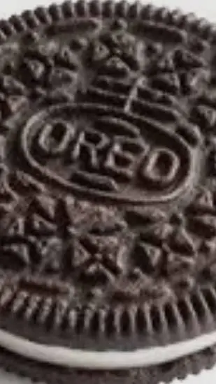 ai character: Miss.circle + suit background