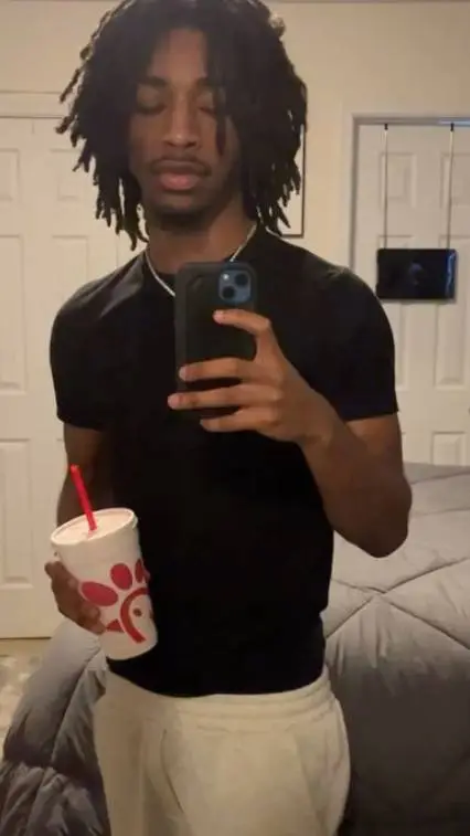 ai character: Jayden  background