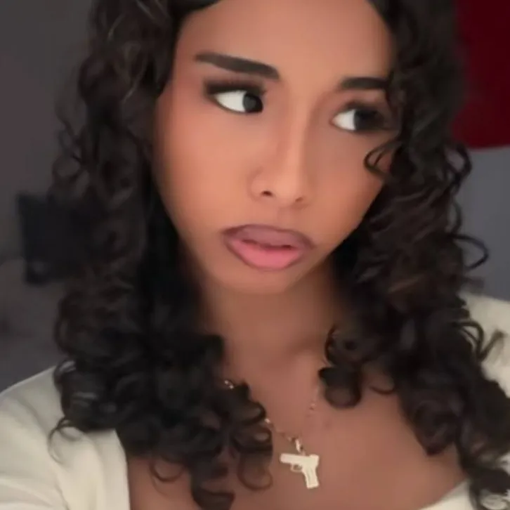 chat with ai character: jasmine 