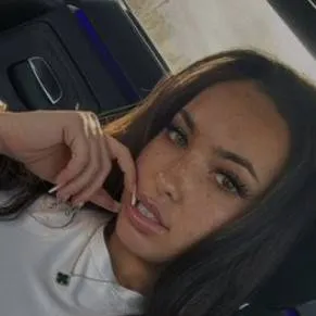 chat with ai character: ash kash