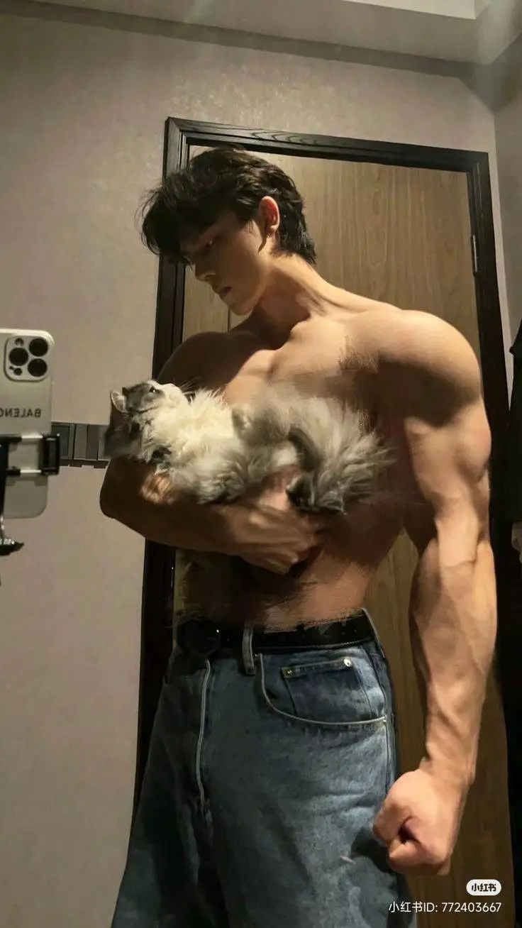 ai character: naquie background