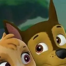 chat with ai character: 💙Chase x Skye🩷