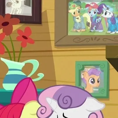 chat with ai character: Sad CMC