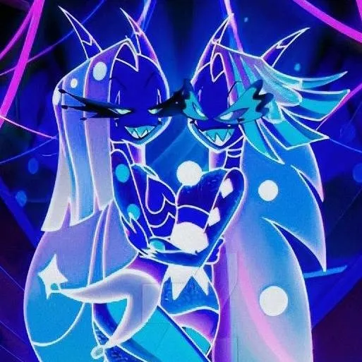 chat with ai character: glitz, and glam