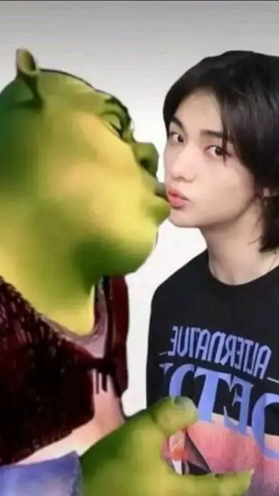 ai character: HwangHyunjin Shrek background