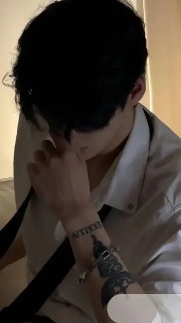 ai character: Diego  background