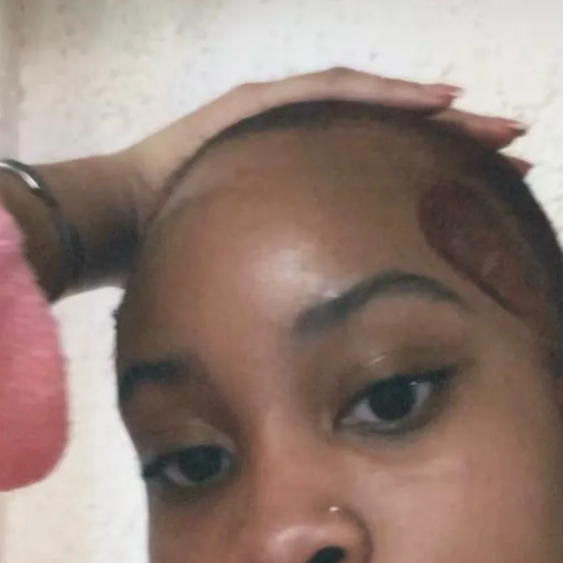 chat with ai character: aria