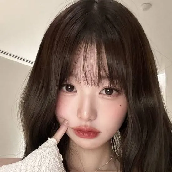 chat with ai character: Wonyoung 