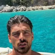 chat with ai character: Wiliam 