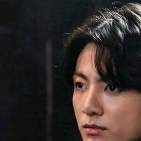 chat with ai character: jeon Jungkook 