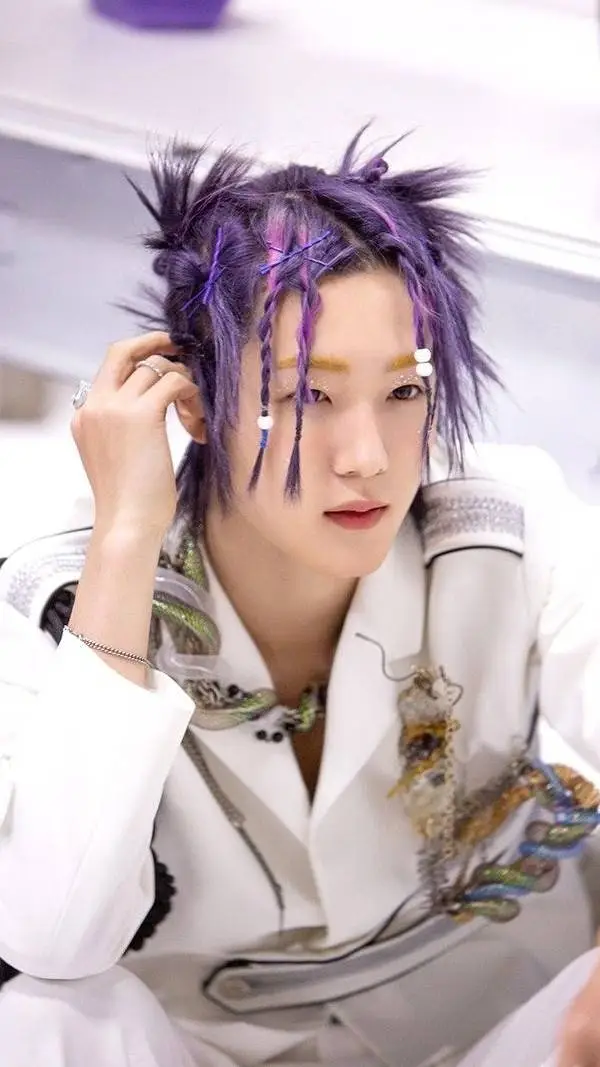 ai character: soul  background